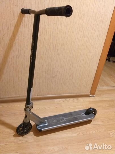 Трюковой самокат