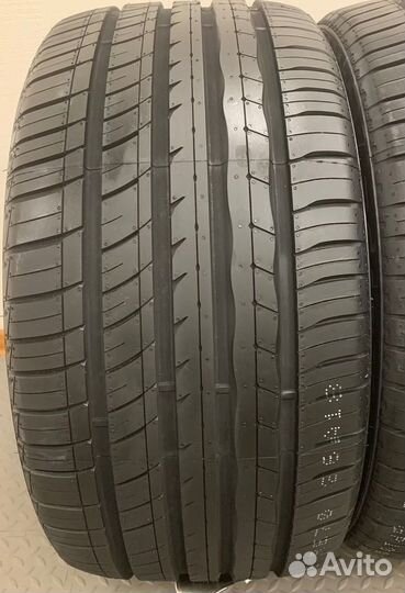 RoadX RXMotion U11 265/35 R20 99Y