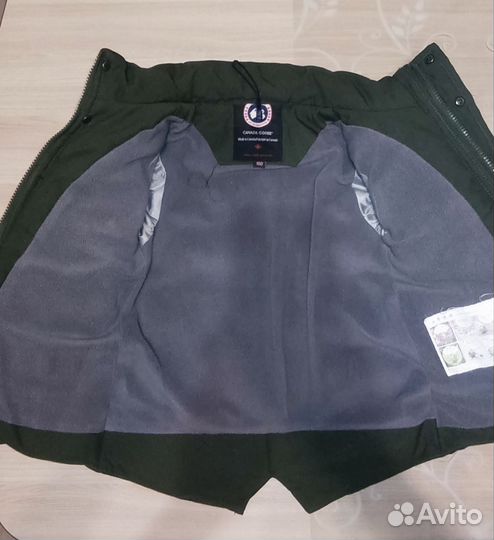 Продам зимнюю куртку на мальчика