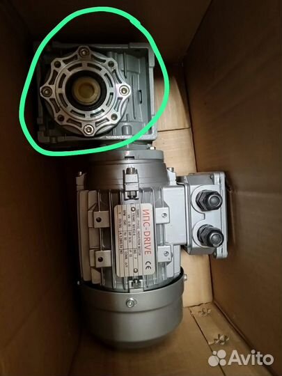 Мотор с редуктором