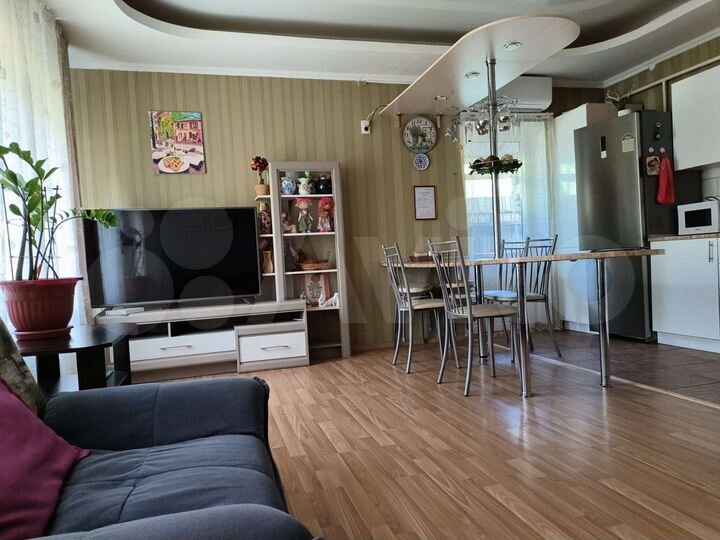 Дом 100 м² на участке 3 сот.