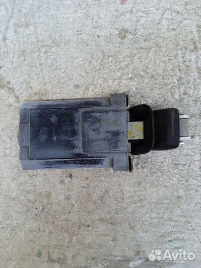 Ограничитель двери