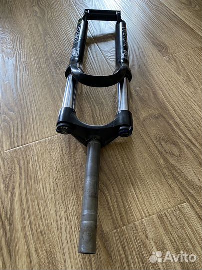 Вилка rock shox Tora 302 26