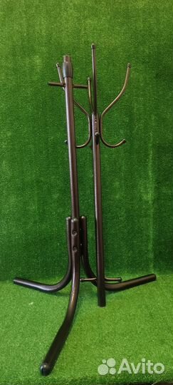 Вешалка для одежды напольная металлическая