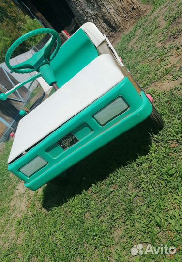 Детский педальный автомобиль СССР