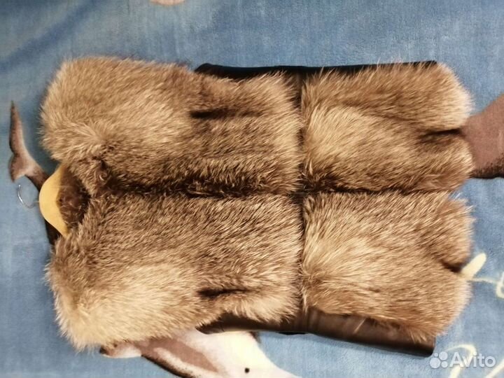 Жилет из чернобурки