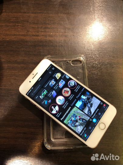 Телефон iPhone 8 plus