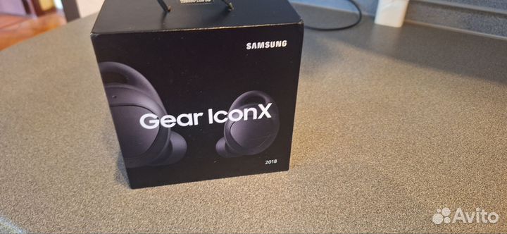 Наушники беспроводные Samsung gear iconx