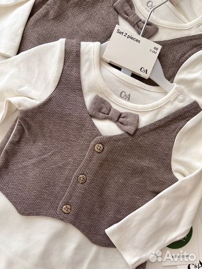 Нарядный костюм C&A 68 на малыша классический