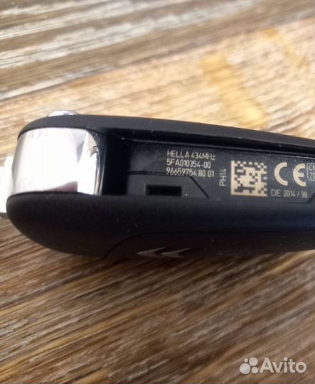 Ключ зажигания Citroen C4 B7