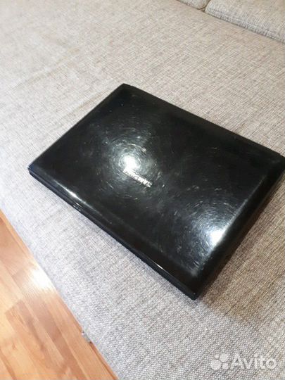Ноутбук Самсунг R70