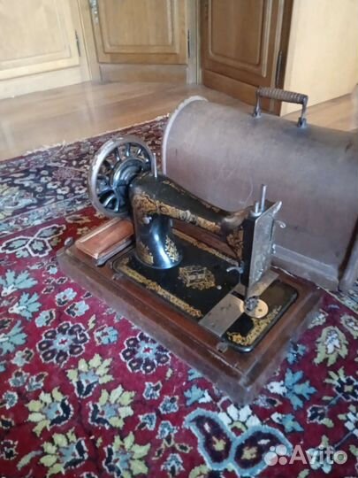 Швейная машинка зингер антикварная