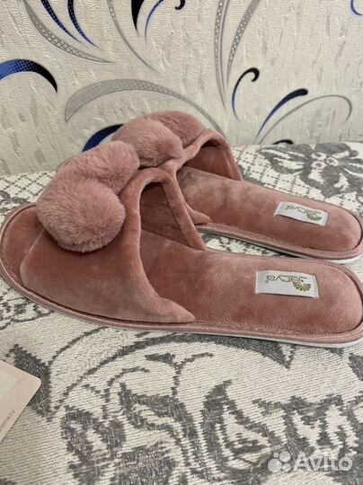 Тапочки женские