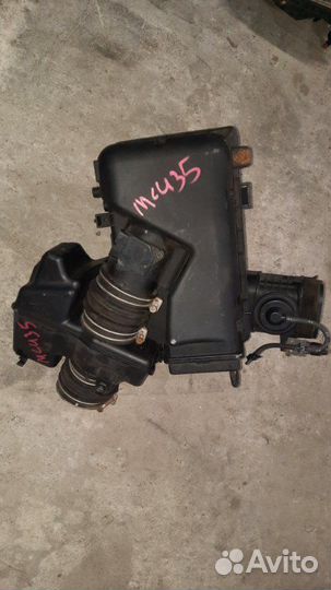 Корпус воздушного фильтра Toyota Harrier MCU35