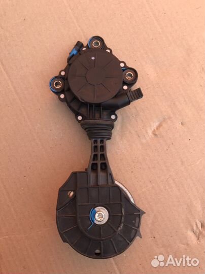 Натяжитель ремня bmw n13b16