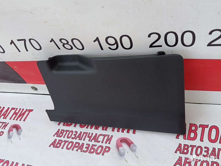 Накладка багажника правая Шкода Кодиак 16-23