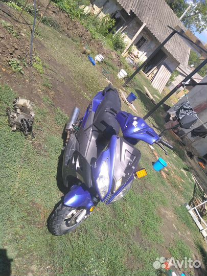 Продаю скутер