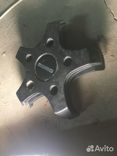 Momo Ferrari Engeneering 15”