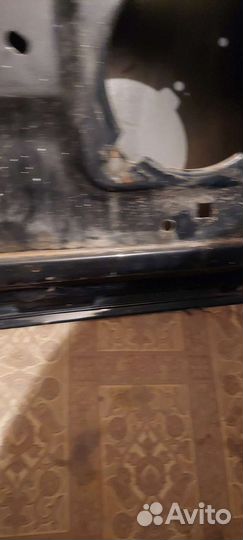 Дверь левая передняя priora