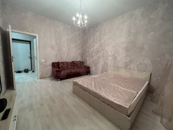 1-к. квартира, 40 м², 1/8 эт.