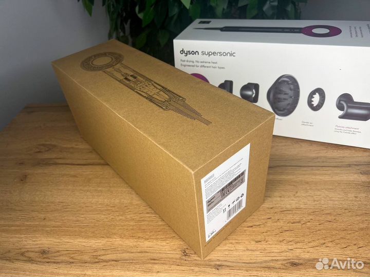 Фен dyson 2023 / Малазия / 1:1