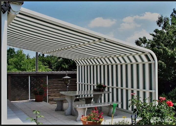 Пергола маркиза с электроприводом Somfy