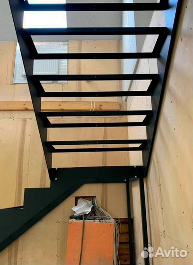 Лестница металл изготовление