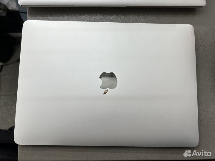 Apple MacBook air retina 2018