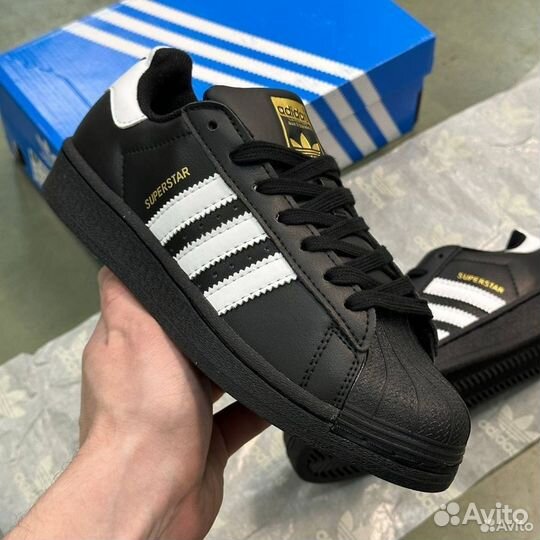 Кроссовки Adidas Superstar