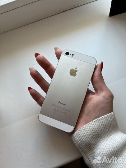 iPhone 5S, 16 ГБ
