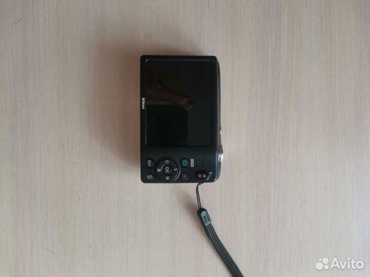 Компактный фотоаппарат nikon