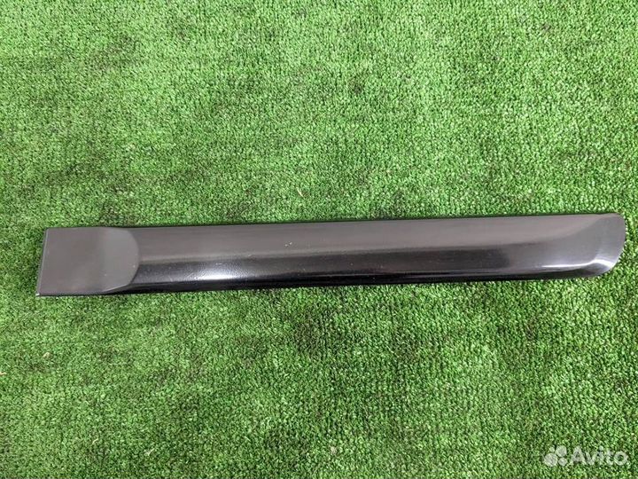 Молдинг двери задней левой Nissan X-Trail T30 2003