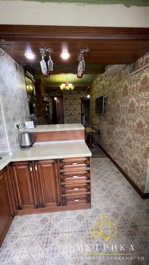 2-к. квартира, 56 м², 8/18 эт.