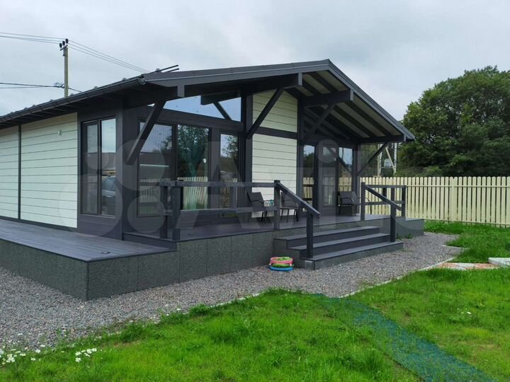 Коттедж 135 м² на участке 7,5 сот.