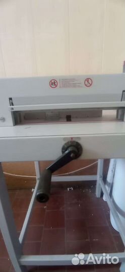 Резак гильотинный Ideal 3905 для бумаги