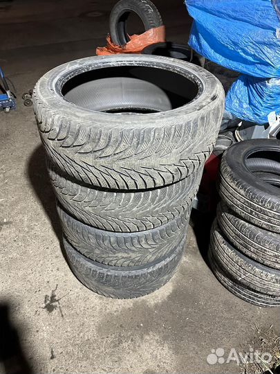 Yokohama Ice Guard Stud IG35 265/45 R21