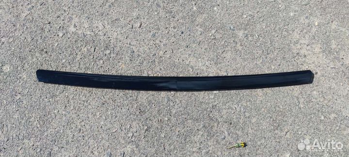 Сабля на капот priora