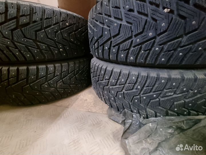 Hankook Winter I'Pike RS2 W429 205/60 R16