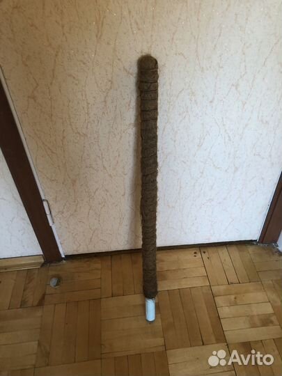 Кокосовая опора для цветов