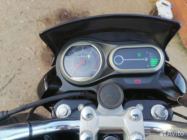 Продаю мопед