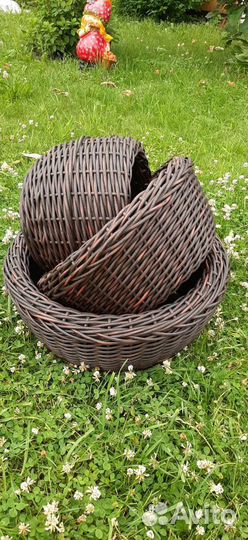 Кашпо и корзины из ротанга