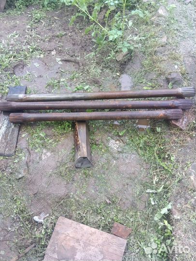 Полуось краз