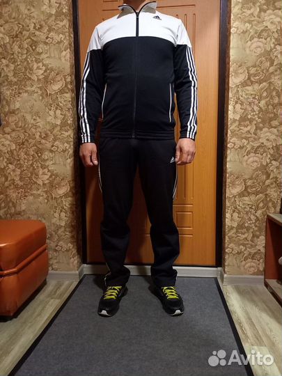 Спортивный костюм Adidas (оригинал)