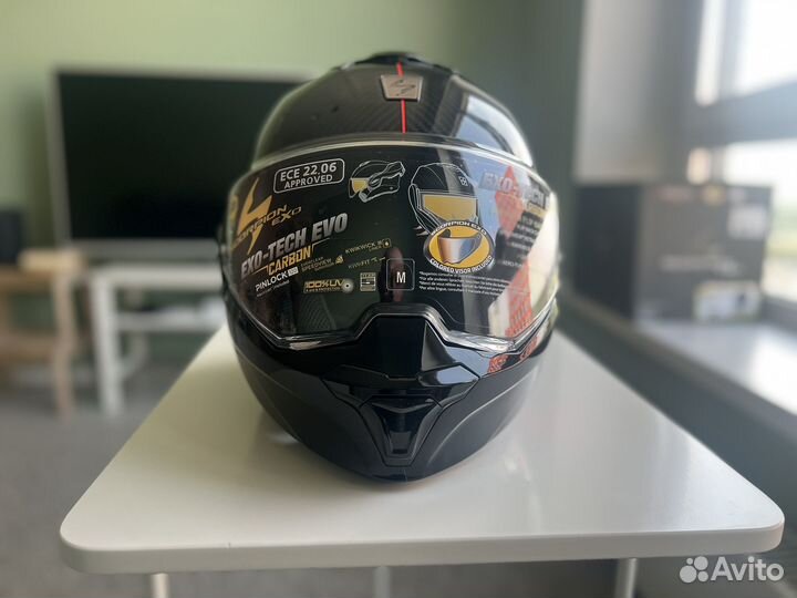 Scorpion Exo Tech Evo Carbon, мотошлем flipback
