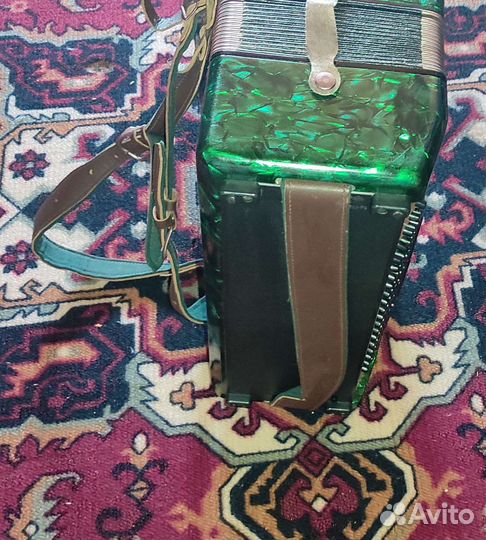 Аккордеон Заря-2 с футляром