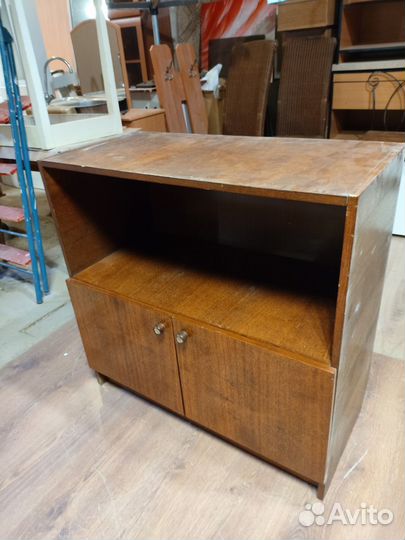 Продаётся тумба б/у.Доставка