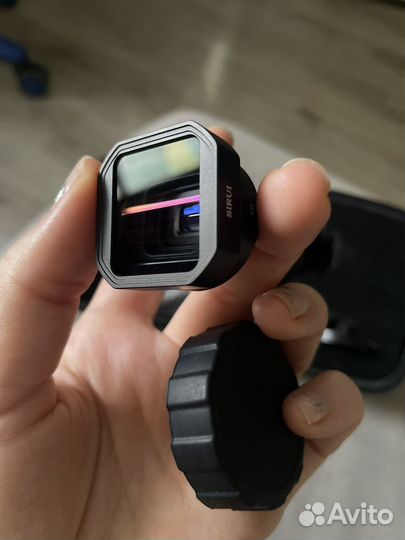 Sirui Anamorphic объектив для смартфона