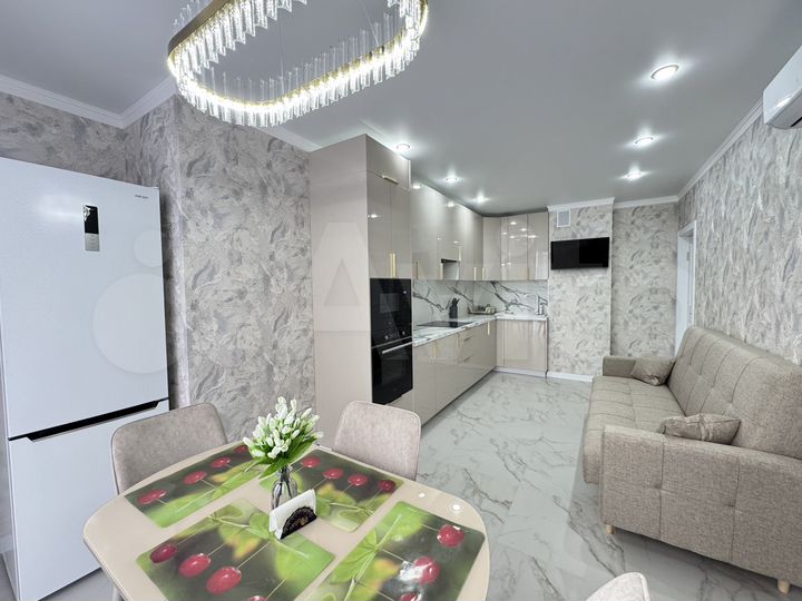 2-к. квартира, 50 м², 9/18 эт.