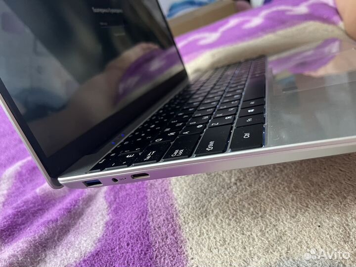 Ноутбук intel