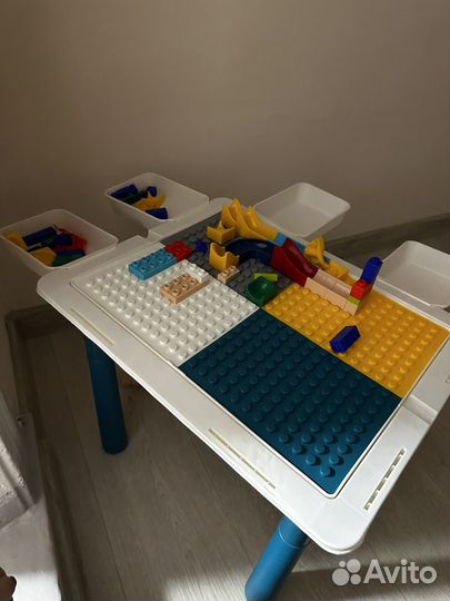 Развивающий стол, стул,конструктор 346 деталей